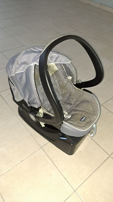 Chicco Trio Living (carro, ovo, base para o ovo, alcofa)