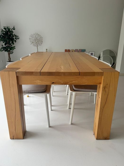 Mesa madeira maçiça mais 6 cadeiras