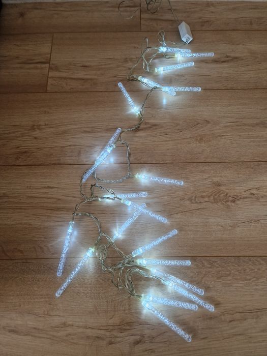 Lampki LED w kształcie sopelków