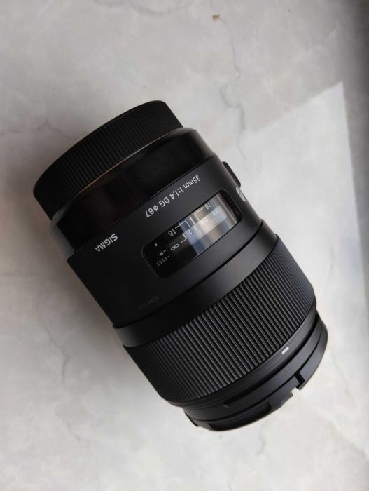 Об'єктив Sigma AF 35mm f/1,4 ART- Canon, як Новий