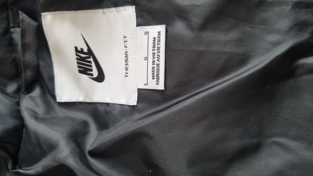 Kurtka NIKE damska rozmiar L