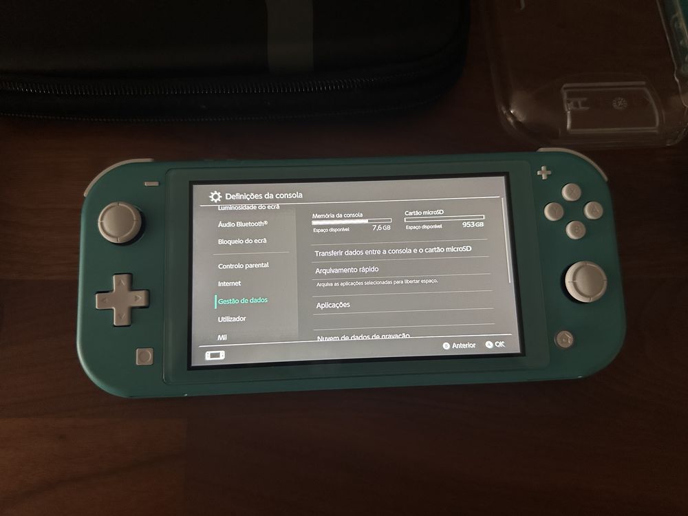 MicroSD 1TB + Nintendo Switch Lite  + case/grip