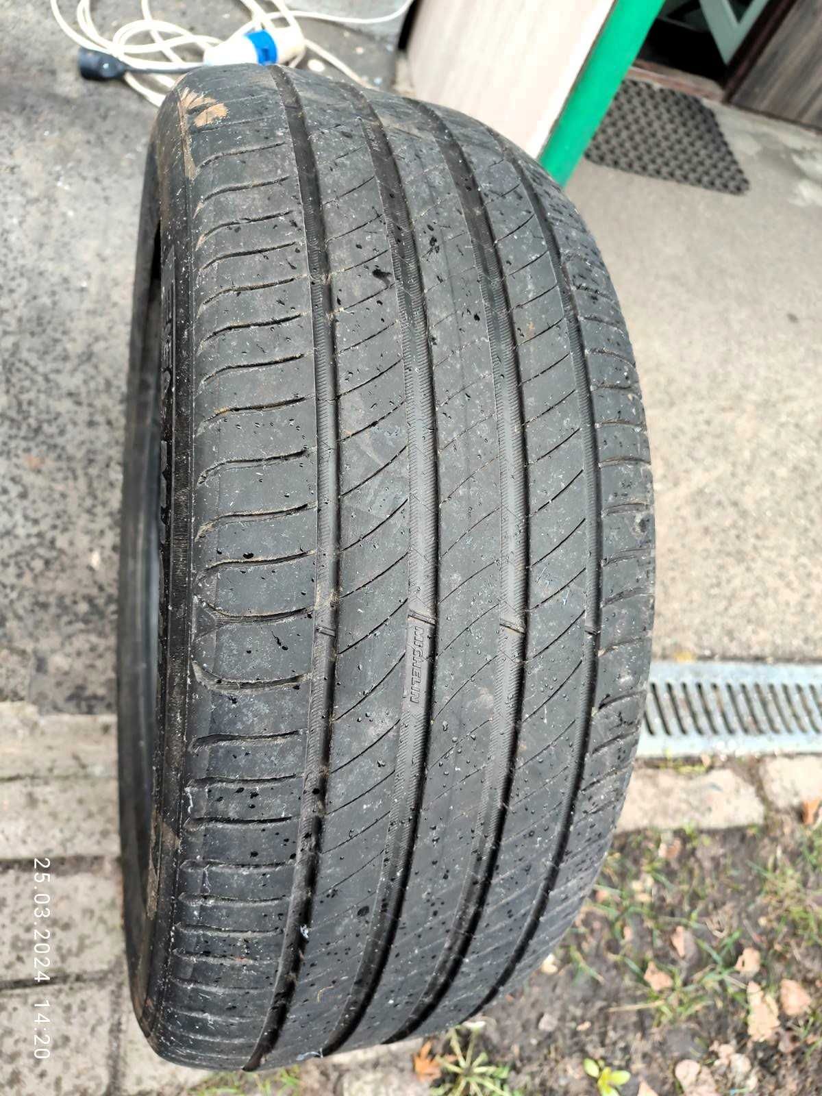 Продам 4 шини 235/50/r18  Michelin Primacy 4