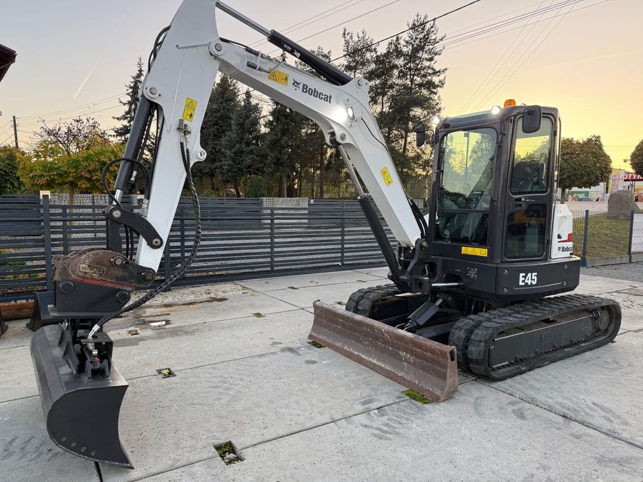 Bobcat E45  2020 rok 2320 mth Hydrauliczna 3 łyżki minikoparka koparka Kubota JCB