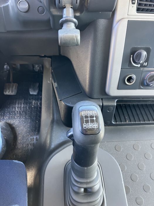 Iveco Stralis 2011 [самоскид з маніпулятором)