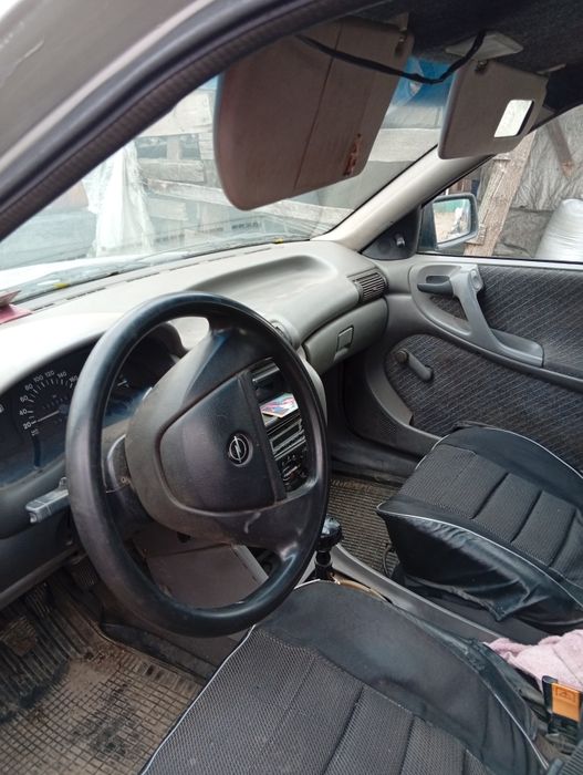 Продам Opel Astra 1993року