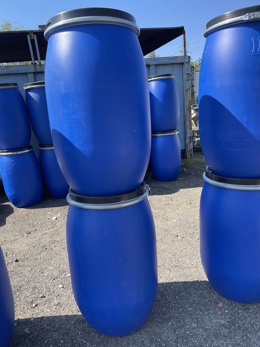 Beczki plastikowe 120L czyste, kompletne, szczelne, na kapustę