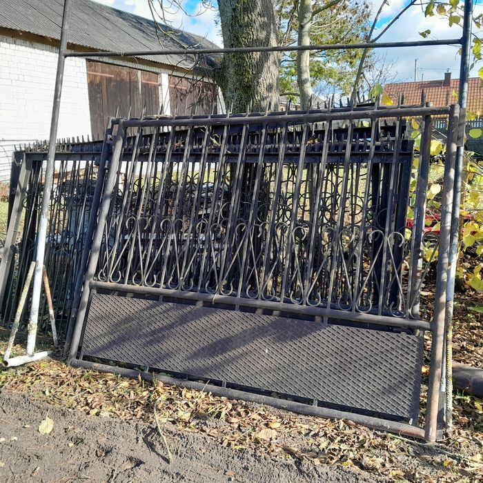 Sprzedam ogrodzenie stalowe spawane
