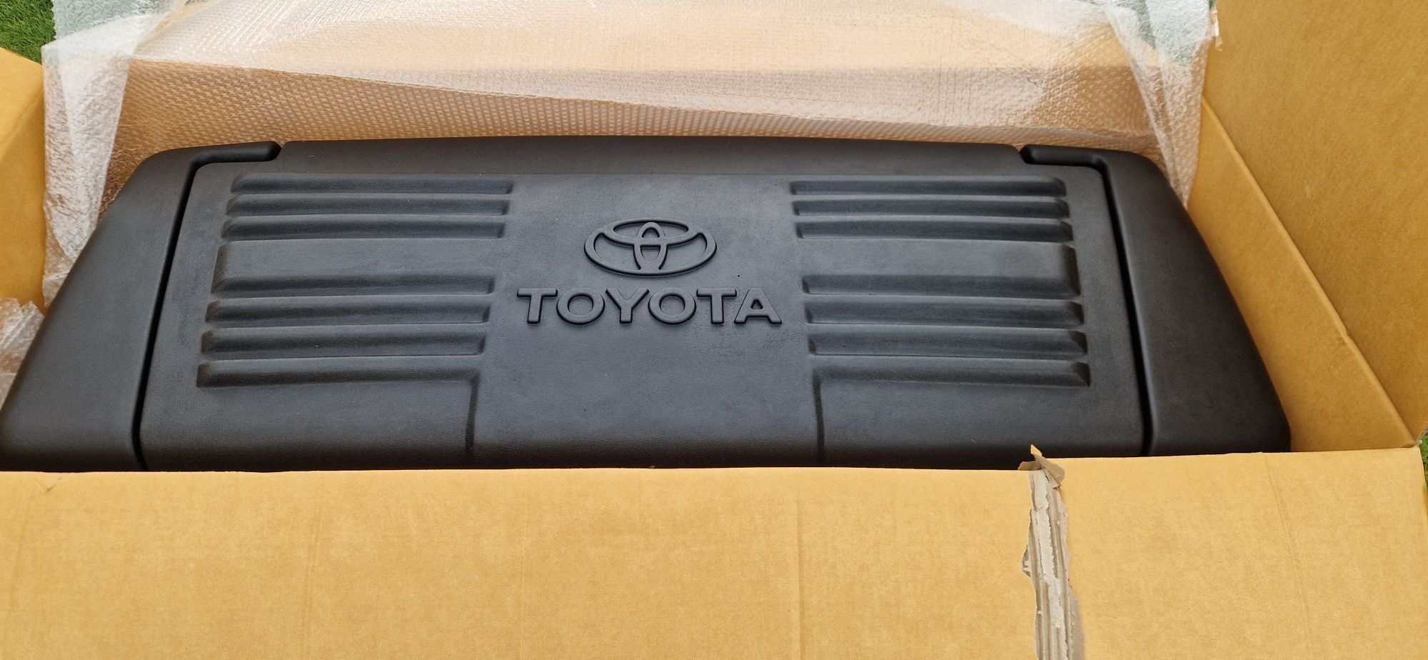 Skrzynia Box zabudowa pickup hillux