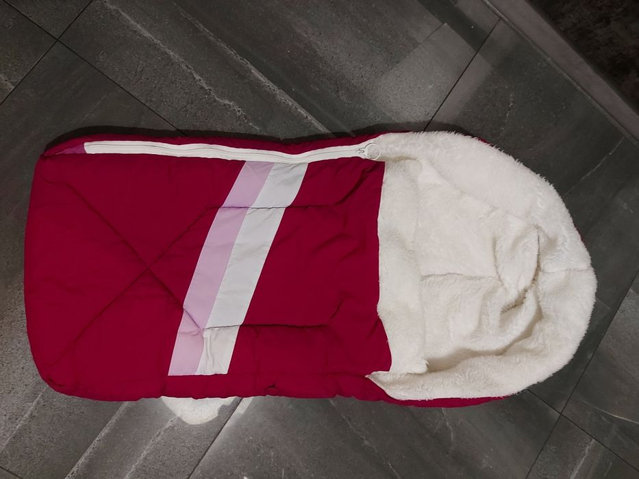 Ciepły śpiworek / ocieplacz do wózka dla dziecka