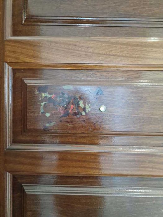 PORTA Madeira Maciça + Fechadura e 5 Chaves