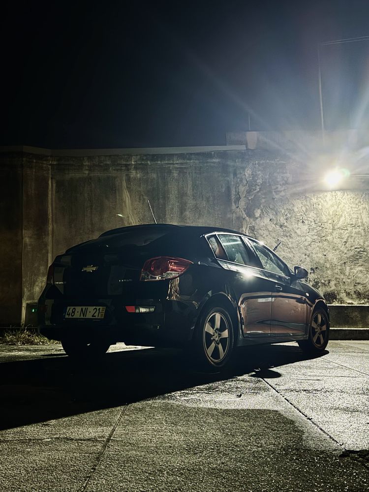 Chevrolet Cruze HATCH 1.6 Gasolina