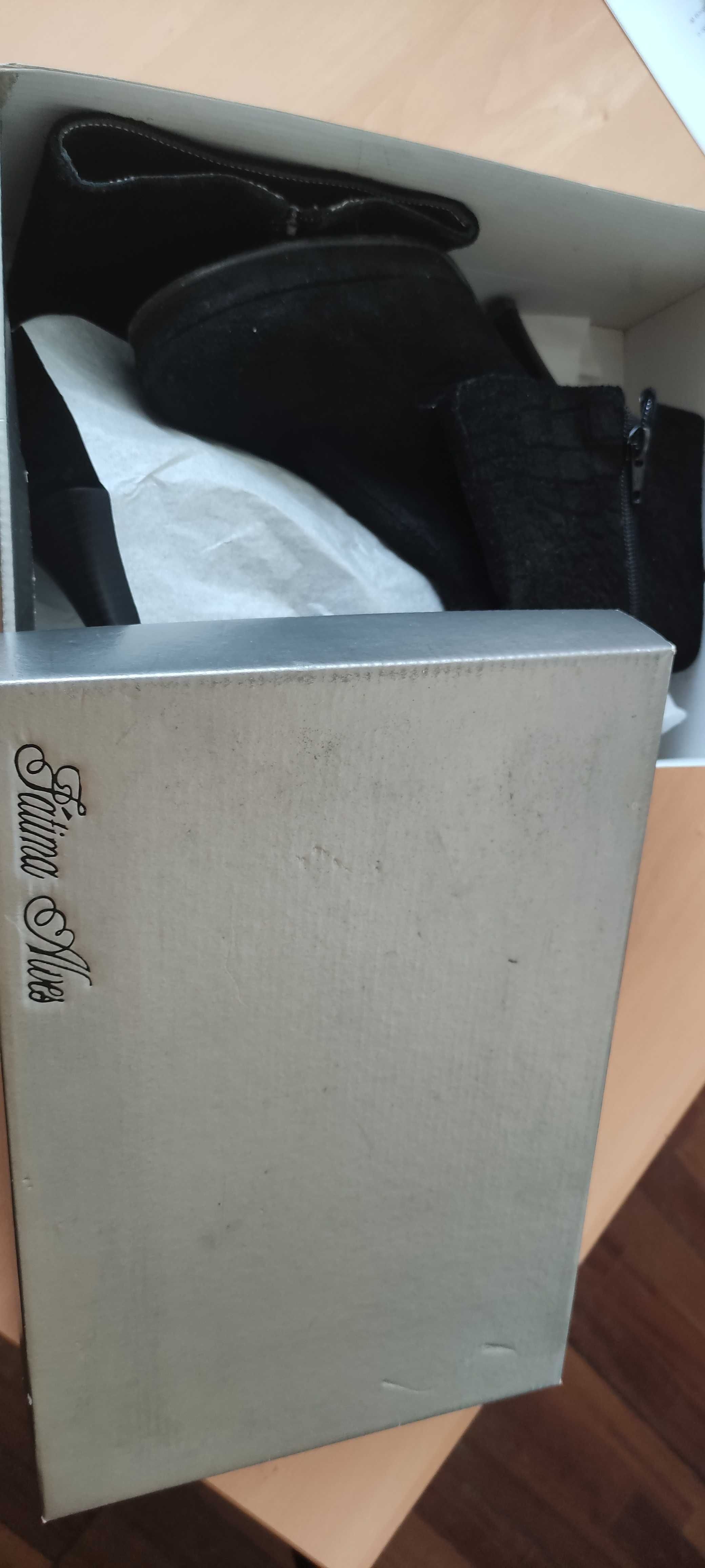 Botas camurça preta Atelier Fátima Alves