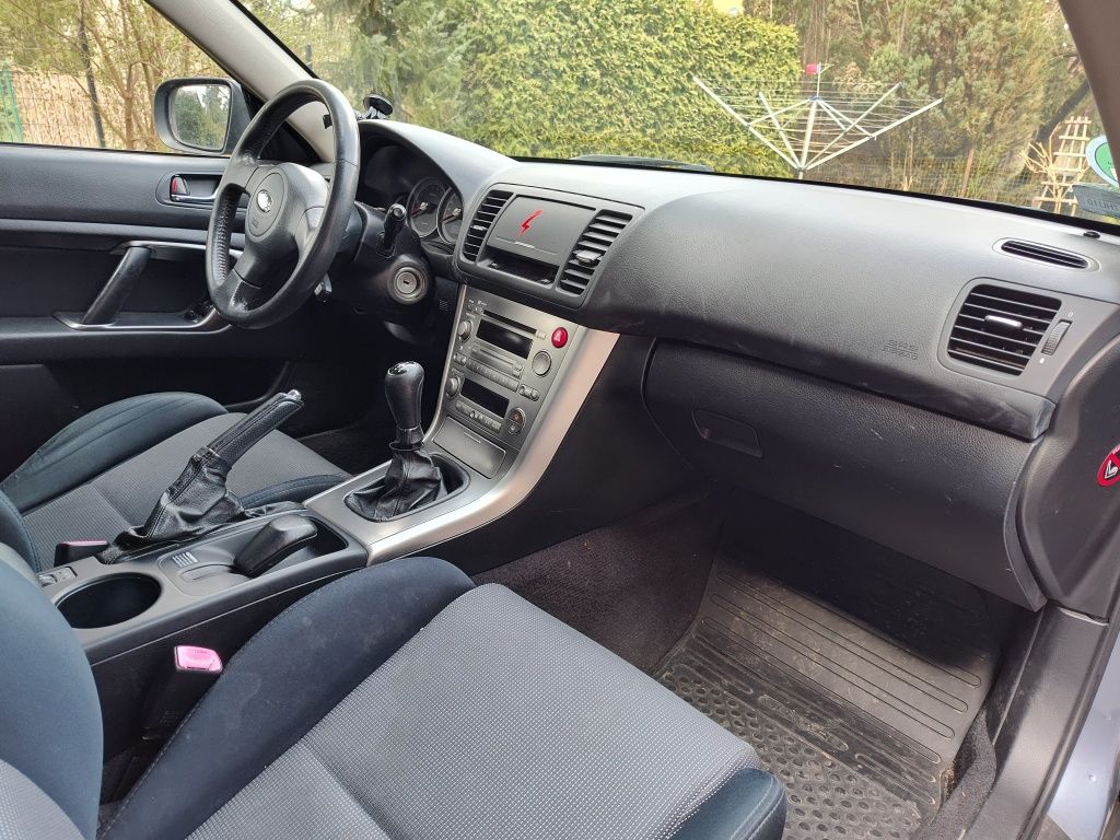 Subaru Legacy 2.0R 2006 r