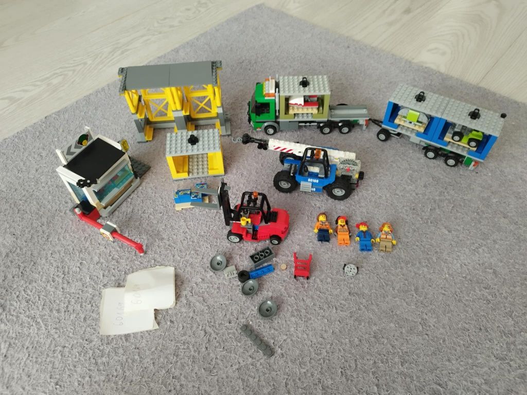 Lego city 60169 terminal towarowy
