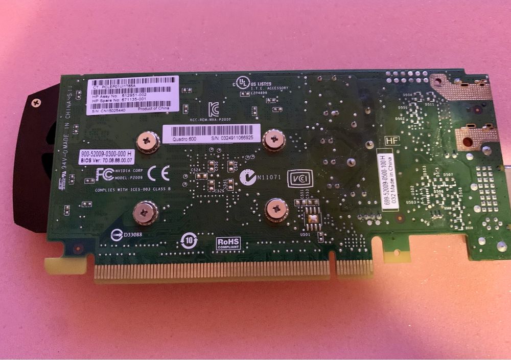 Дискретна низькопрофільна відеокарта Nvidia Quadro 600 1Gb DDR3128 Bit
