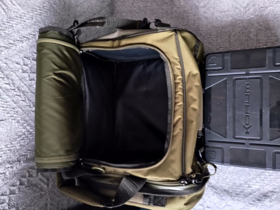 Plecak korum i tackle box