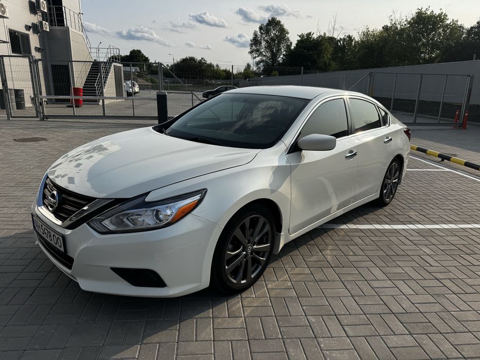 Nissan Altima 2018