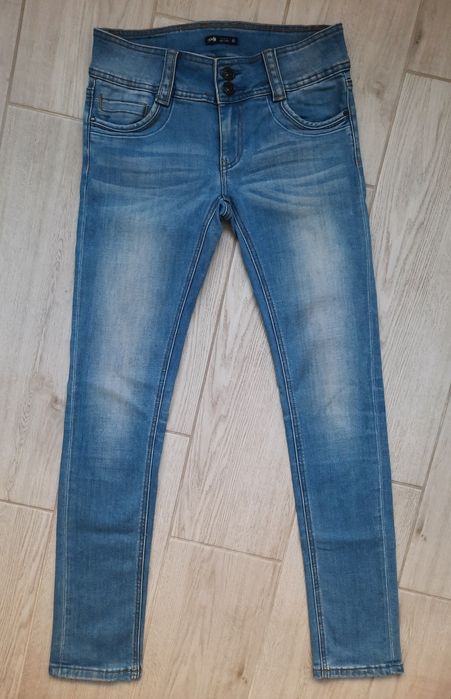 Джинсы женские Oodji denim демисезонные, р. 27/32 (есть замеры)