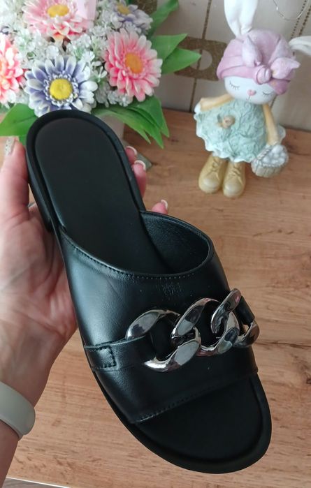 Шлепанцы кожаные с цепью