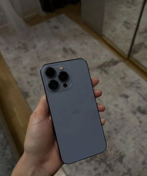 Iphone 13 pro 128гб синього кольору айфон