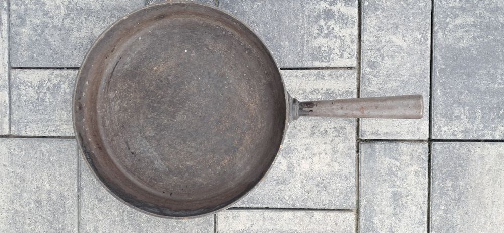 Patelnia żeliwna Szwecja