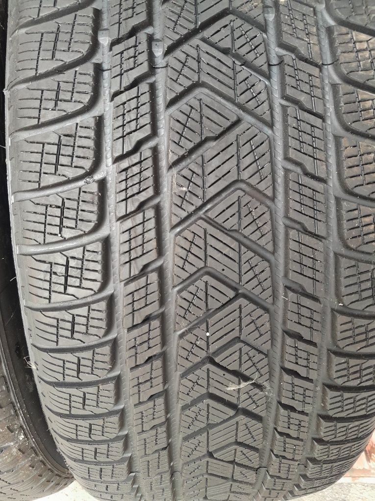 Para jak nowe opony zima 275/45r21 pirelli MO-S