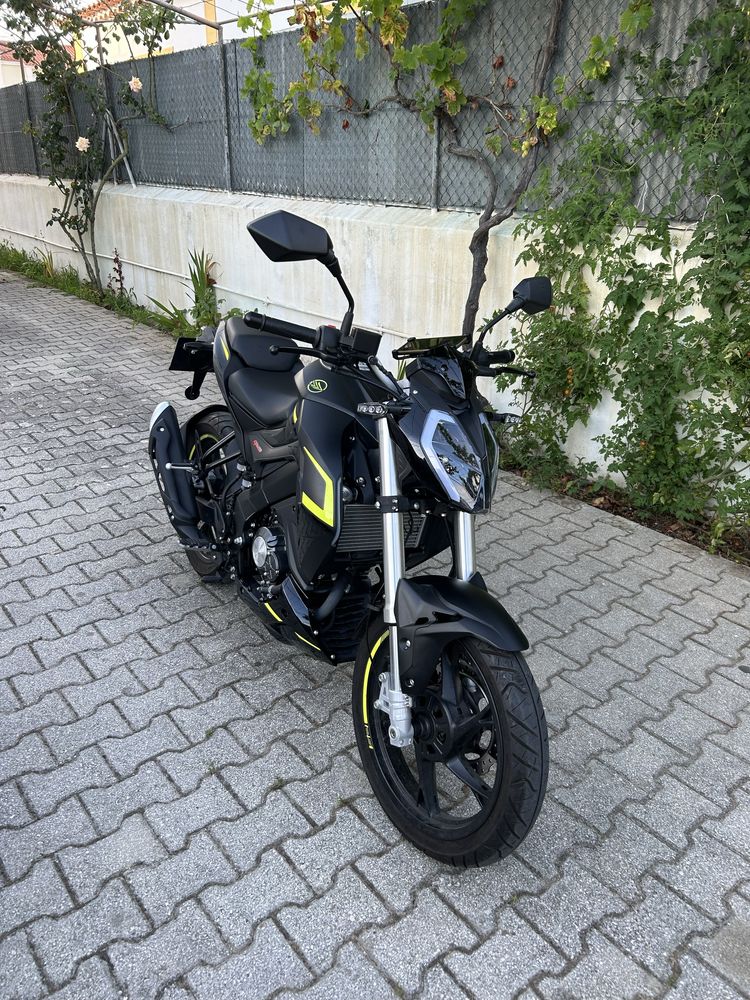 Keeway RKF 125