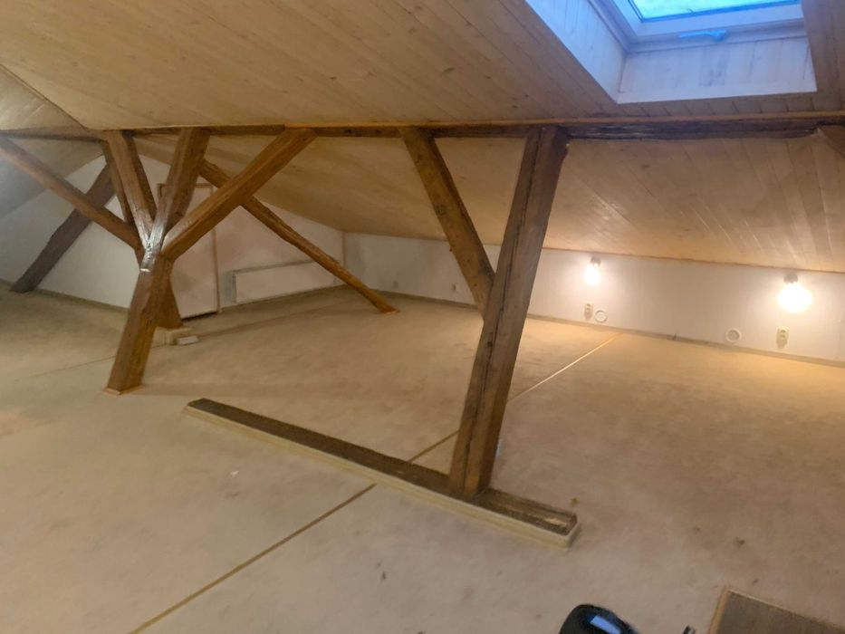 lokal na biuro/kancelarię w Pałacu Międzylesie