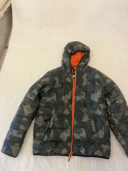 Зимова тепла куртка