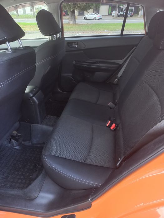 Subaru crosstrek 2.0. AWD