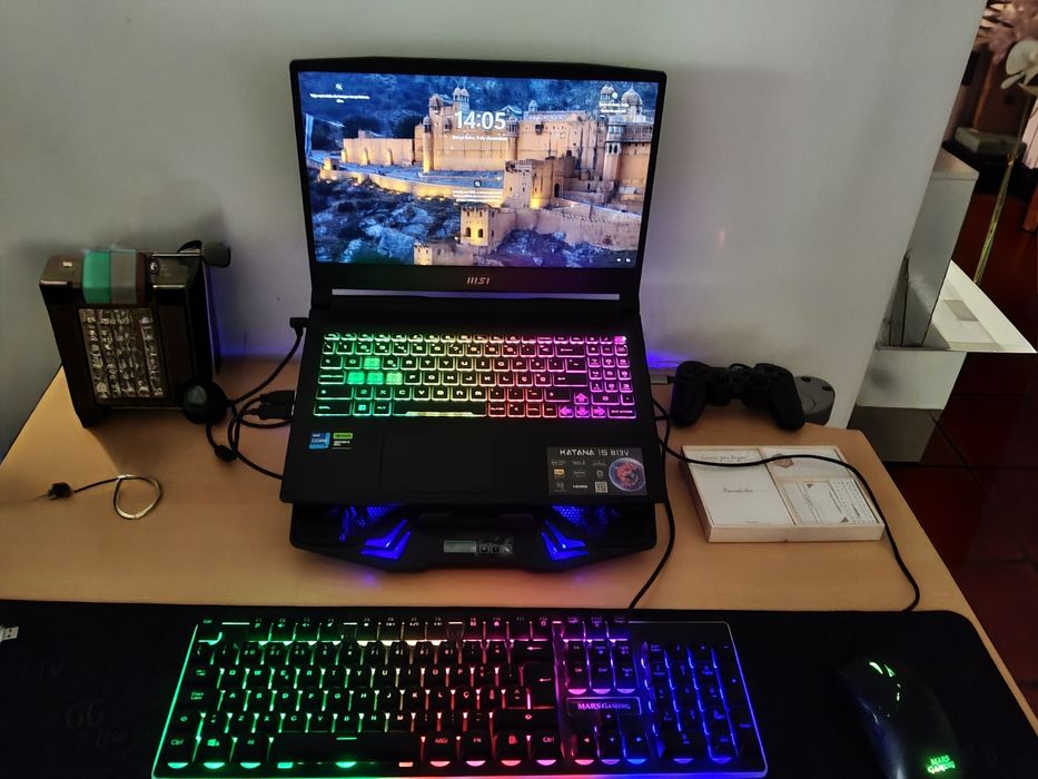 Portátil MSI KATANA 15 B13V - Garantia -