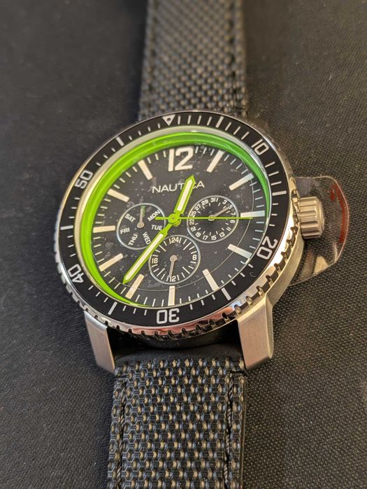 Оригінальний наручний годинник часи Nautica