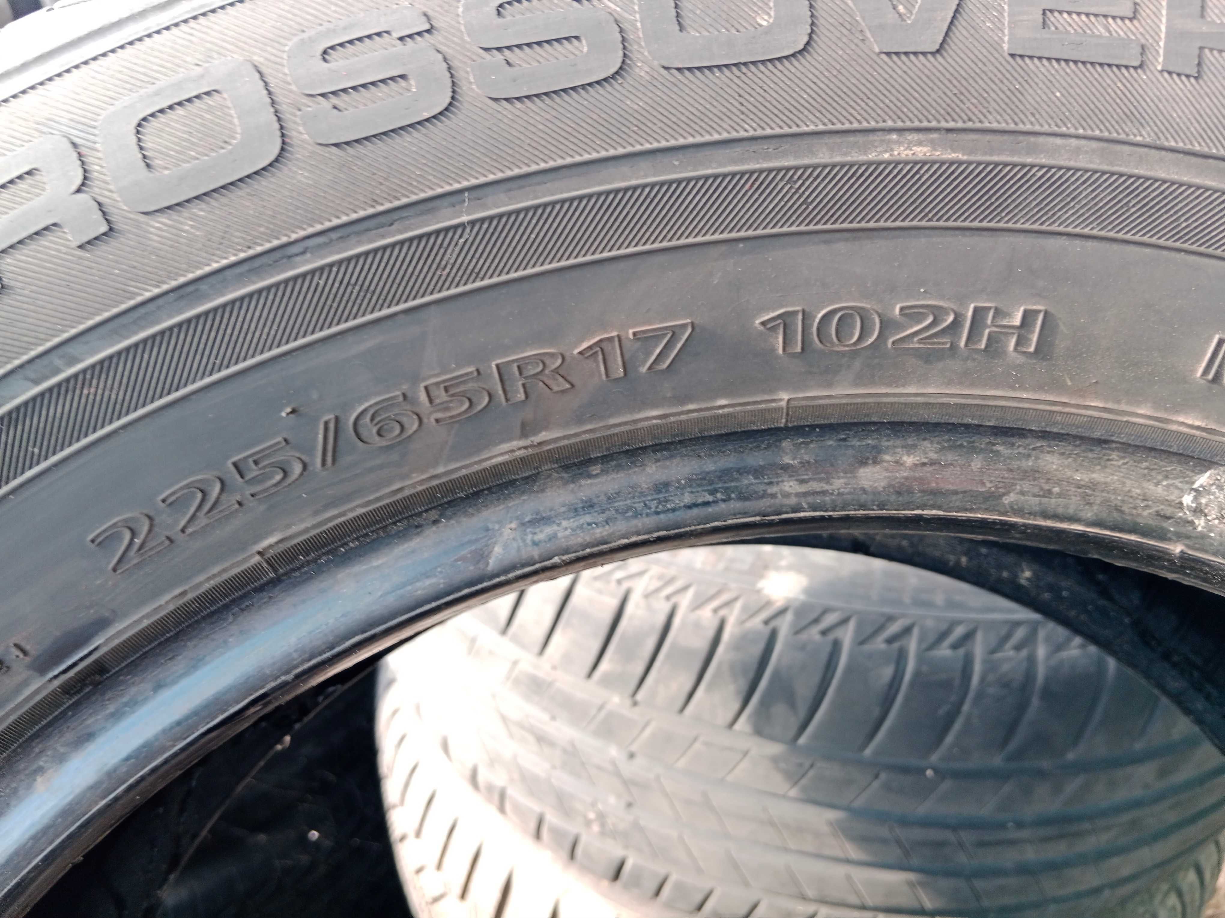 Opona używana 225/65R17 Sentury Crossover All Weather 1szt.