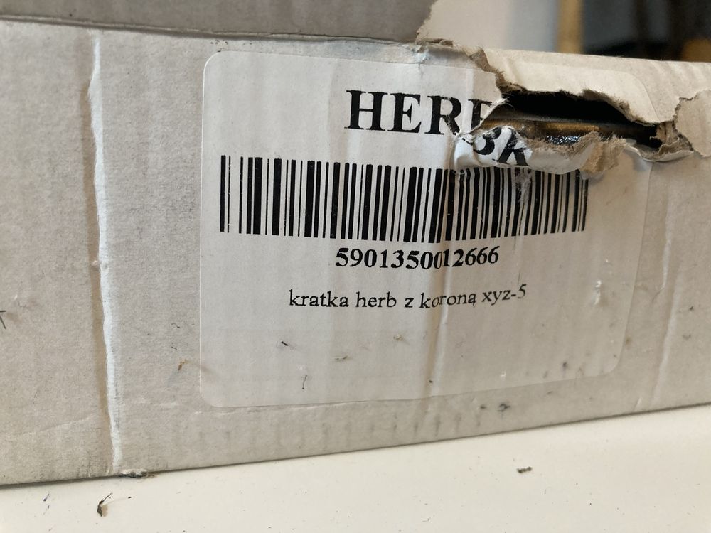 Kratka wentylacyjna kominkowa Herb z koroną