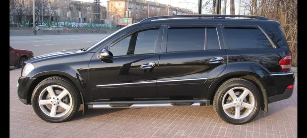 Продам Mercedes Benz GL 320D