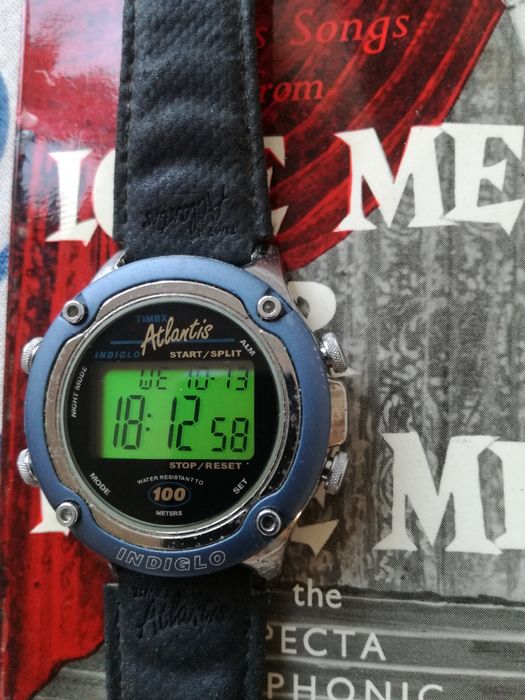 Relógio Timex Atlantis 100 Indiglo