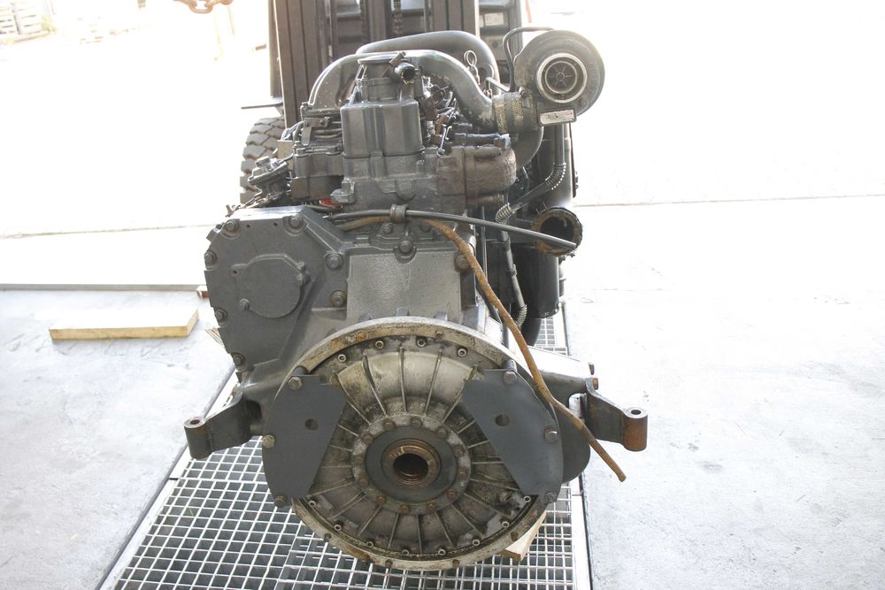 Silnik FPT Iveco New Holland Cat Fiat f4ge Case 4.5 diesel na linke