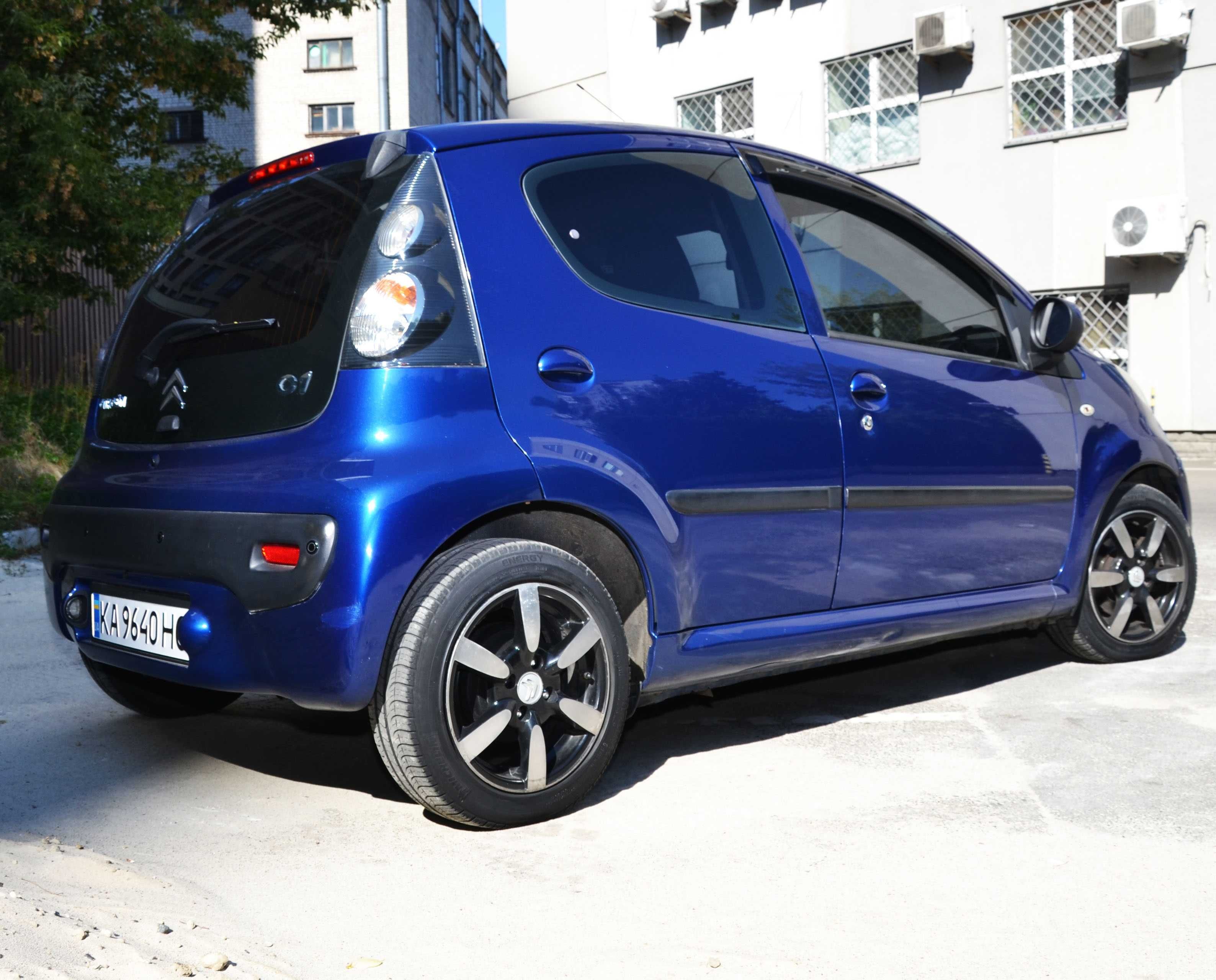 Автомобиль Citroen C1