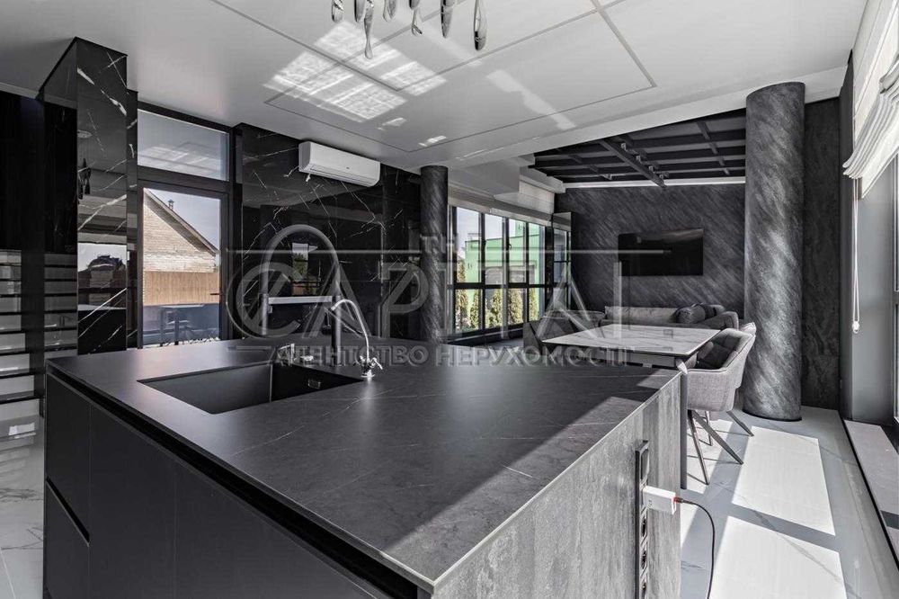 Оренда будинку Гатне