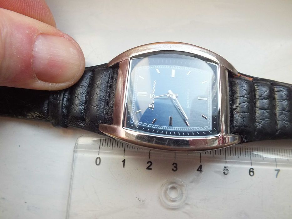 zegarek na rękę BEN SHERMAN metal, średnica ok.3,5cm OPIS nowy