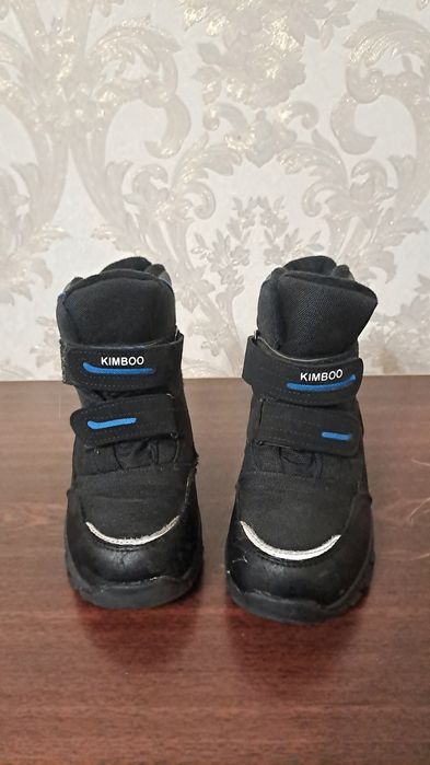Зимові черевики на хлопчика