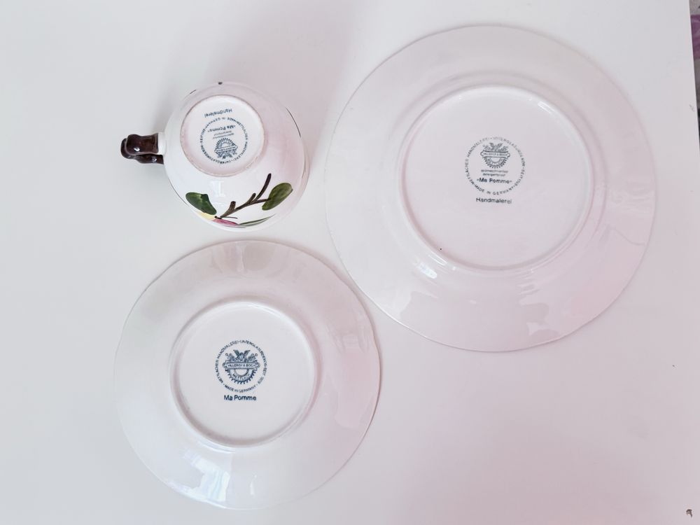 Porcelanowe trio śniadaniowe Villeroy Boch Ma Pomme, talerz filiżanka