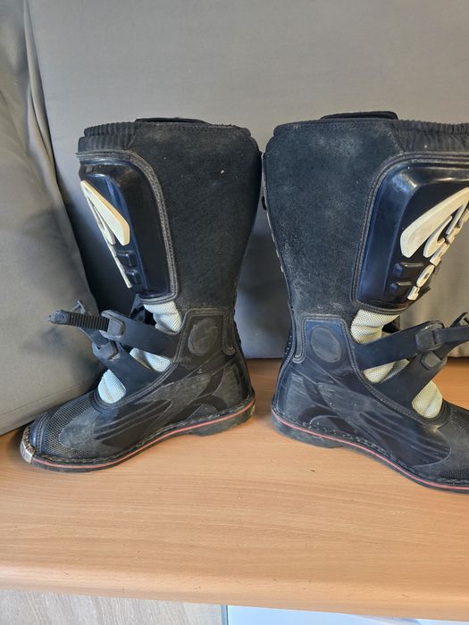Buty na crossa Forma