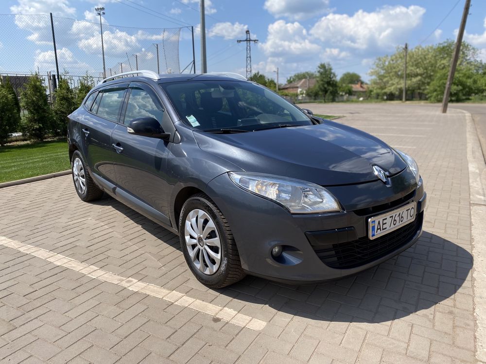 Renault Megane 2011 год 1.5 Дизель