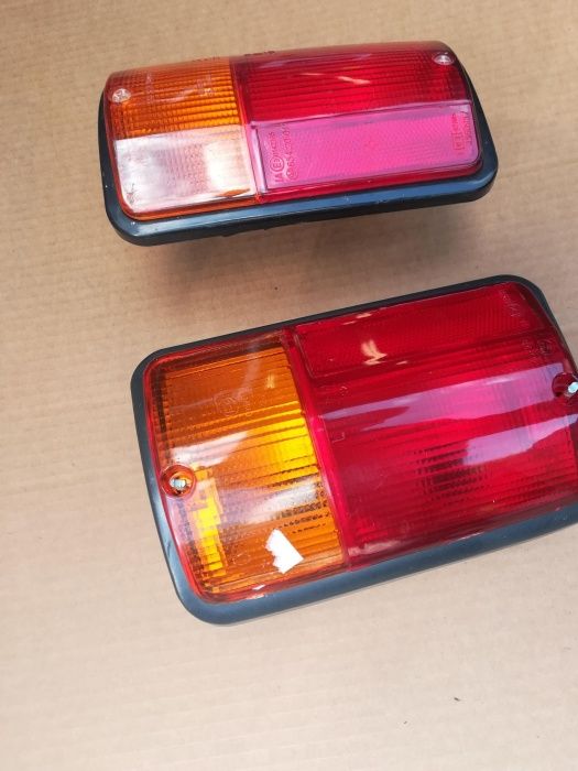 Fiat 126p BIS. Lampy tylne nowe fabrycznie.