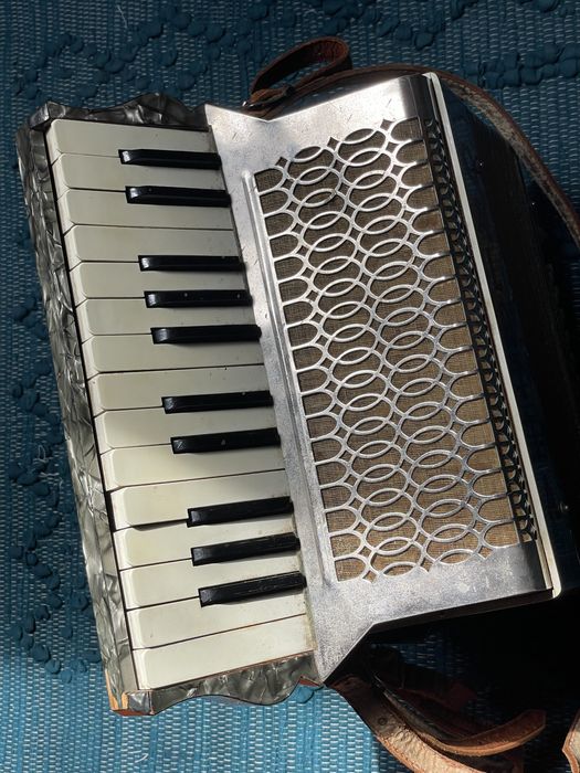 Acordeão Antigo Galotta