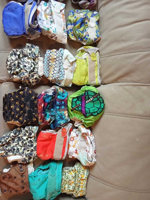 37 Fraldas reutilizáveis+3 fraldas de resguardo, 23 absorventes