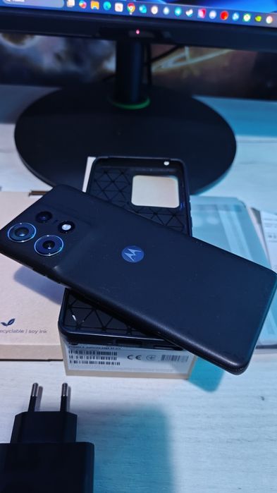 Motorola Edge 50 Pro 12/512GB Global