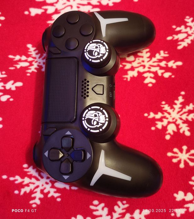 PS4 Pro Gold 11.00